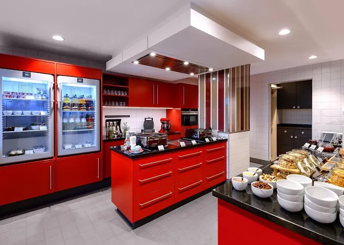 Adagio Frankfurt Messe Aparthotel 4*