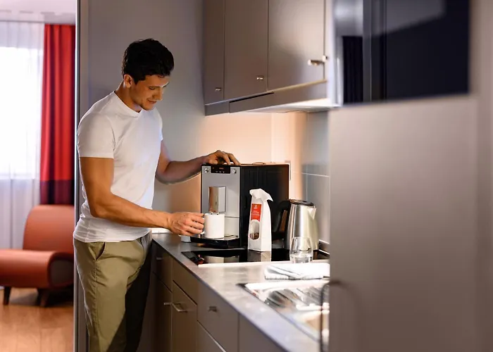 Adagio Frankfurt Messe Aparthotel 4*